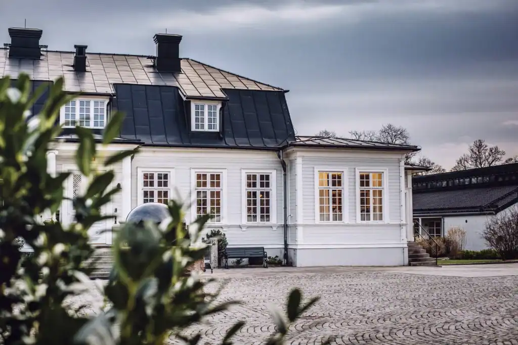 Beautiful villa near Eriksberg with classic architecture and modern design.